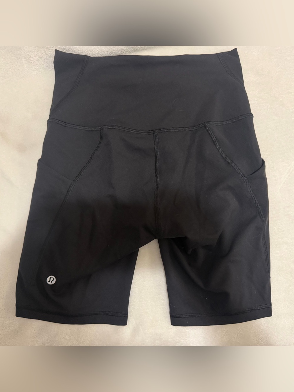 Lululemon wunder train biker shorts -with pockets size 6 - Picture 4 of 6